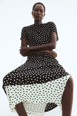 Vestido en punto con textura - H&m фото 6