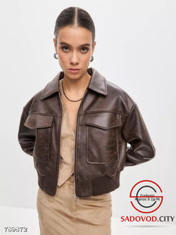 Женская куртка кожаная осенняя