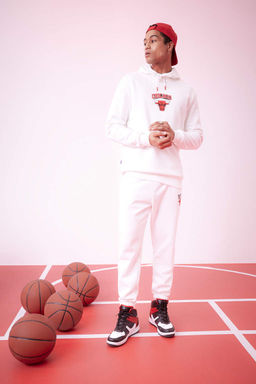 DeFactoFit Толстые спортивные штаны стандартного кроя для джоггеров NBA Chicago Bulls  фото 2