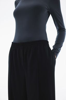 Pantalon amplio con raya - H&m фото 3