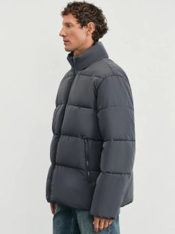 Куртка с потайным капюшоном / Zarina