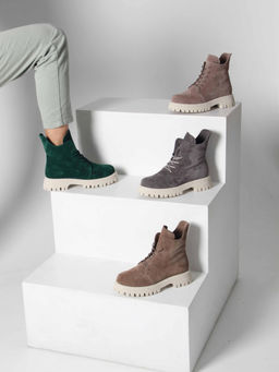 Ботинки 228.V.1541be. Капучино замша/Байка