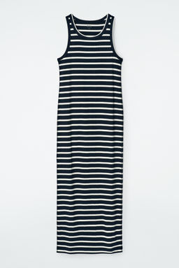 VESTIDO DE TUBO DE CANAL?