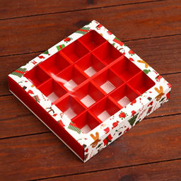 Коробка под 16 конфет «Новогодняя», 17.5×17.5×3.5 см