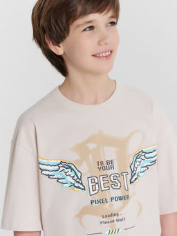 Футболка для мальчиков бежевая с принтом и надписью best pixel power - Mark formelle фото 5