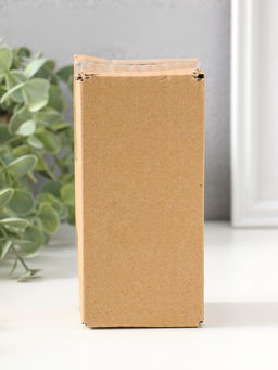 Фигурка полистоун Зайчик с малышом с красным сердцем в лапках, 13.5 см