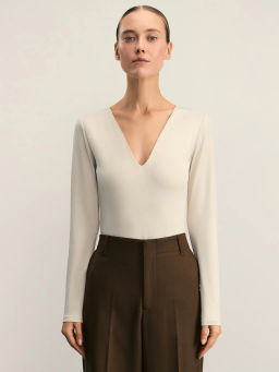 Базовое боди с треугольным вырезом ZR2501013 / Zarina  фото 7