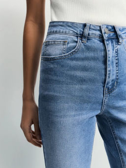 Джинсы bootcut с высокой посадкой / Zarina  фото 6