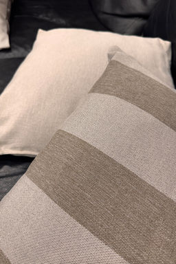 Подушки декоративные с чехлом из рогожки 2 шт. Арт. Рогожка/2шт