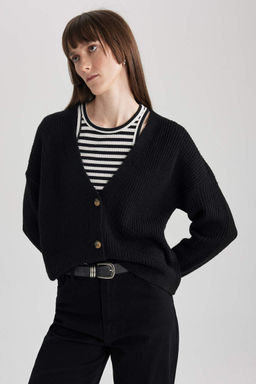 Кардиган из ткани Selanik стандартного кроя с V-образным вырезом