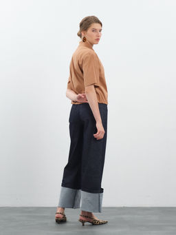 Темно-синие брюки из денима virele