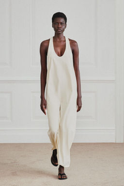 VESTIDO LARGO ALGOD?N / Crudo