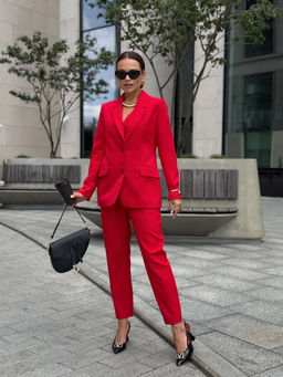 Костюм DilanaVIP 2120-Р красный