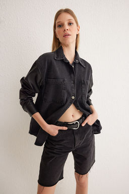 Siyah Kontrast Deri Detayl? Oversize Denim Gomlek Ceket TWOSS25CE00012