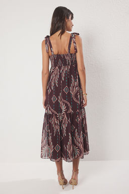 Kahverengi Sal Desen Etegi Belden Ac?lan Gipeli Sifon Dokuma Maxi Ucus Ucus Elbise TWOSS25EL00710