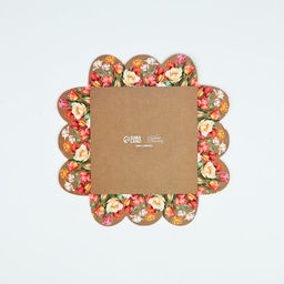 Цена за 5 шт. Коробка для кондитерских изделий с пластиковой крышкой «8 Марта», 10.5×10.5×3 см