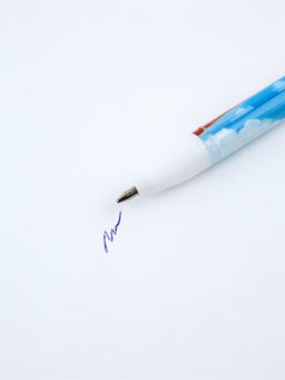 Цена за 12 шт. Ручка пластик с колпачком 23 Февраля, синяя паста 0.5 мм - Artfox фото 3