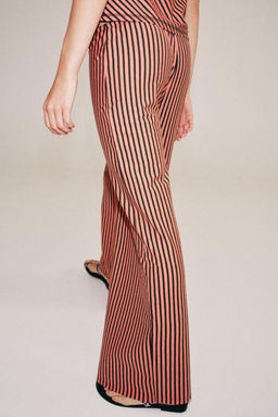 PANTAL?N RAYAS CON LINO / Estampado - Zara фото 3
