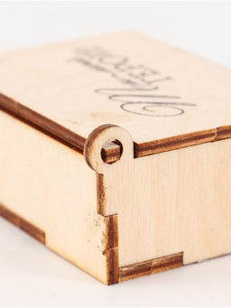 Цена за 3 шт. Коробка подарочная деревянная Ты - мой герой 8.5?6?3.5 см