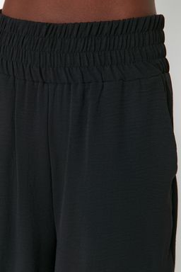 Siyah Wide Leg/Genis Paca Beli Lastikli Dokuma Pantolon TWOSS22PL00024