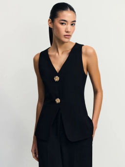 Костюмный жилет с декоративными пуговицами / Zarina