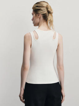 Майка трикотажная с вырезами / Zarina  фото 5