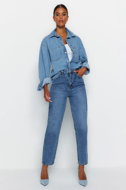 TRENDYOLMILLA Mavi Yuksek Bel Mom Jeans TWOAW24JE00076  фото 5