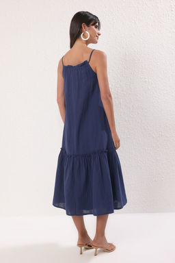 Trendyolmilla Ekru Genis Kesim Baglama Detayl? Midi Muslin Dokuma Elbise TWOSS25EL00718  фото 4