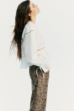 Blusa oversize con inserciones de encaje - H&m фото 5