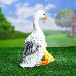Садовая фигура из полистоуна «Утка с утёнком», 31×24×13 см