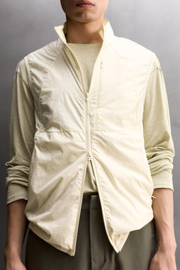 CHALECO T?CNICO LIGERO / Hueso - Zara фото 7