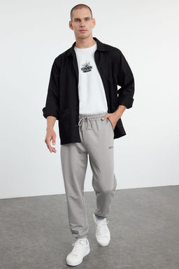 TRENDYOL MAN Lacivert Regular Fit Bask?l? Biyeli Lastik Paca Esofman Alt? TMNSS22EA0121 - Trendyolmilla фото 2