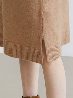 Bisiklet Yaka Kendinden Desenli Triko Elbise