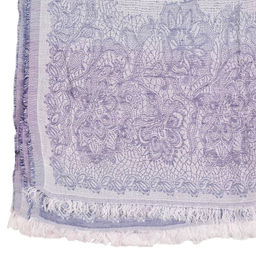 Палантин фиолетового цвета с цветочным принтом - Модные истории фото 2