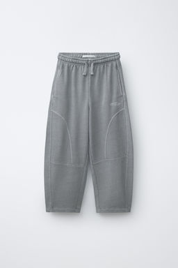 PANTAL?N BARREL GARMENT DYE CORTES / Gris?ceo