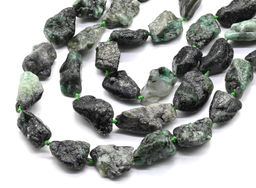 Бусины из изумруда галтовка 15*30мм, 40см, 15 бусин Радуга камня