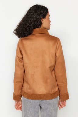 TRENDYOLMILLA Kahverengi Pelus Detayl? Mont TWOAW24MO00368 фото 5