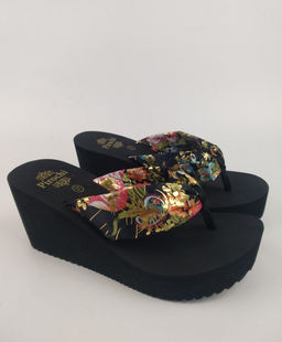 Сланцы на танкетке - Pirochi фото 3