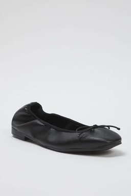 Trendyol Shoes Beyaz Fiyonklu Katlanabilir Esnek Taban Kad?n Babet TAKSS25BE00016 - Trendyolmilla фото 9