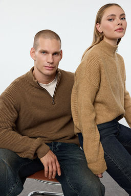 Camel Casual Regular Fit Couple/_ift Yar_m Bal_k__ Fermuarl_ Yaka Kazak TMNAW22KZ1908