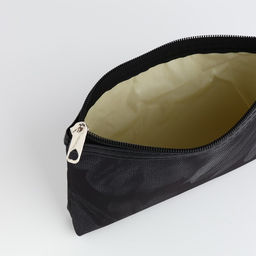 Косметичка на молнии плоская, с принтом Ромашки, чёрная - Simaland фото 3