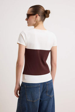 Cok renkli Fitted/Vucuda Oturan K?sa Kollu Orme Pamuklu Esnek Orme T-shirt TWOSS26TS00298