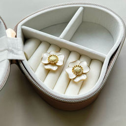 Серьги - J.prettier фото 3