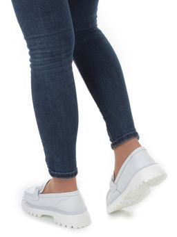 03-HY6-2D WHITE Лоферы женские (натуральная кожа)