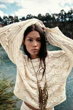 DROP STITCH KNIT SWEATER