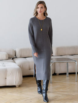 Платье из пряжи с кашемиром