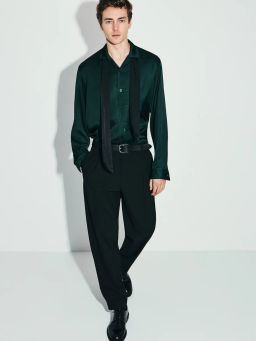 Сатиновая рубашка relax fit / Zarina