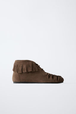 LEATHER LOW ANKLE BOOTS WITH FRINGES