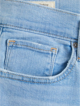 Джинсы женские