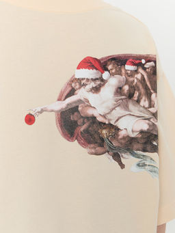 Футболка оверсайз женская бежевая с принтом